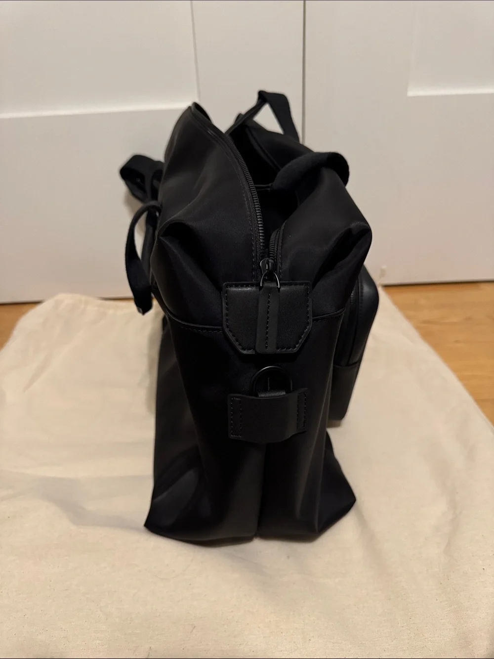 Monos Metro Duffle Black